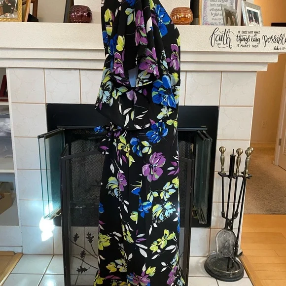 Loralette Dress It’s a Wrap, Midi, Color:  Black W/ Fable Floral Print 22/24 - Picture 9 of 9